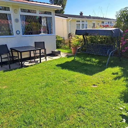 Beach & Tonic Beachside Chalet Humberston Buitenkant foto