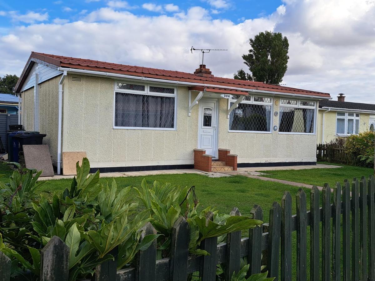 Beach & Tonic Beachside Chalet Humberston Buitenkant foto