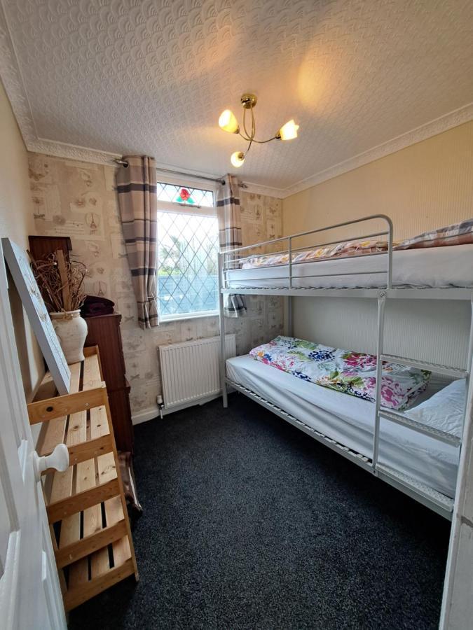 Beach & Tonic Beachside Chalet Humberston Buitenkant foto